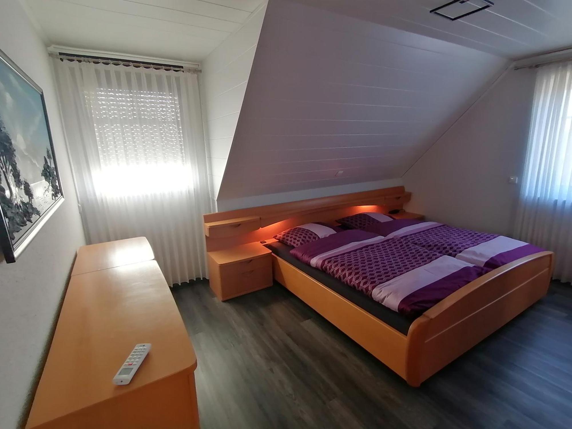 Ferienwohnung "Sanssouci", Muelheim Selbeck Mülheim an der Ruhr Exterior foto